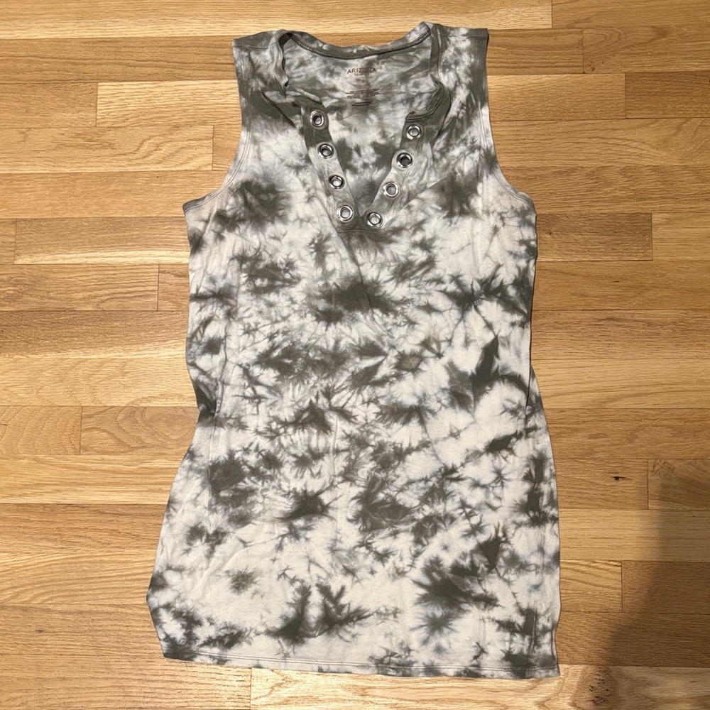 Arizona Jean Company Women’s Tank Top, Excellent Condition! Size Medium